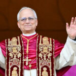 Descoperă cine este Robert Prevost, cardinalul american ales pentru a prelua frâiele Bisericii: Între cuvintele de laudă ale papei Francisc! 2 video cine este robert prevost cardinalul american care a fost ales noul papa ce spunea papa francisc despre el 681cfa3b851f1