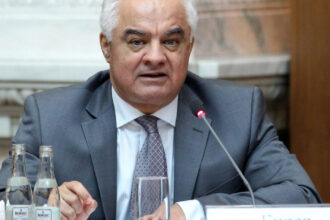 video consilierul bnr eugen radulescu romania are neincasari de peste 2 miliarde de euro anual din tva asta nu e nepricepere e frauda 682daec76dffc