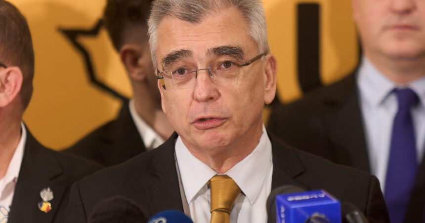 Cum își justifică liderii AUR nereușita lui George Simion în alegeri. Petrișor Peiu: „Deciziile noastre au fost mai puțin inspirate” 1 video cum explica oficialii aur esecul lui george simion in alegeri petrisor peiu decizii mai putin inspirate care s au luat la noi 682b04eb8dfe2