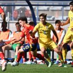 David Matei, tânărul talent care a strălucit în Superligă, dezvăluie aspirațiile României pentru EURO U19 2025, în colaborare cu VOYO și Pro Arena! 3 video exclusiv david matei pustiul minune ajuns in superliga despre marele vis al romaniei la euro u19 2025 transmis de voyo si pro arena 683ae5893a54c