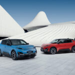 Nissan dezvăluie Micra Electric: O reinterpretare captivantă a legendarului Renault 5, cu asemănări și diferențe notabile! 3 video foto nissan prezinta noul micra electric propria versiune a modelului electric renault 5 multe asemanari dar si destule deosebiri 682eb07428890