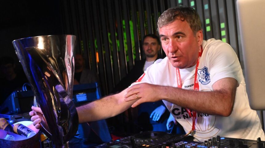 Gică Hagi, impresionat de un tehnician din Superligă: „O revelație încântătoare” 1 video gica hagi dat pe spate de un antrenor din superliga surpriza placuta 682710fbad22b