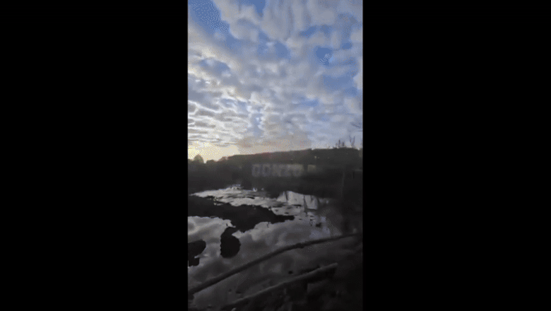 video la cateva secunde inainte de moarte imagini cu militari rusi surprinsi in camp deschis de un bombardament ucrainean in kursk 68257106eb069