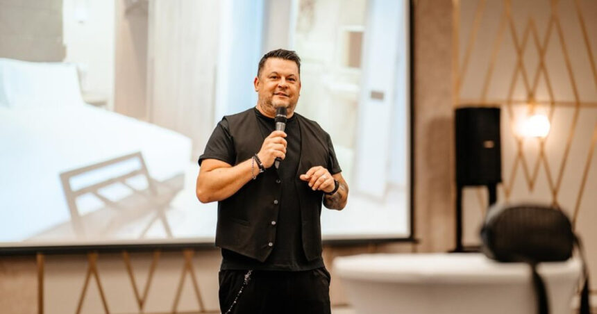 Mihai Bobonete își dezvăluie alegerea pentru duminică și le oferă un sfat celor nesiguri! 1 video mihai bobonete a dezvaluit cu cine voteaza duminica ce mesaj le transmite celor indecisi 682778882677d