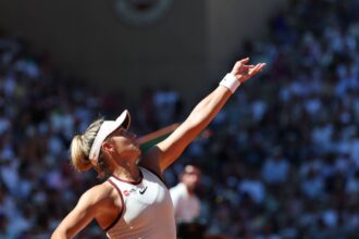 video nici in atp nu vezi asta prea des jaqueline cristian si iga swiatek au jucat un punct ametitor la roland garros 683a0f19597da