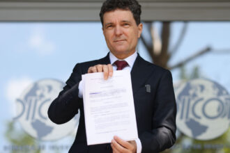 video nicusor dan a facut plangere penala impotriva elenei lasconi in scandalul pozelor publicate de sefa usr document 68149492d4616