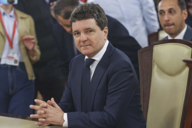 video nicusor dan discuta cu tanczos barna si cu marcel bolos problema deficitului trebuie sa transferam 30 de miliarde de lei din buget 682efbbf9ad66