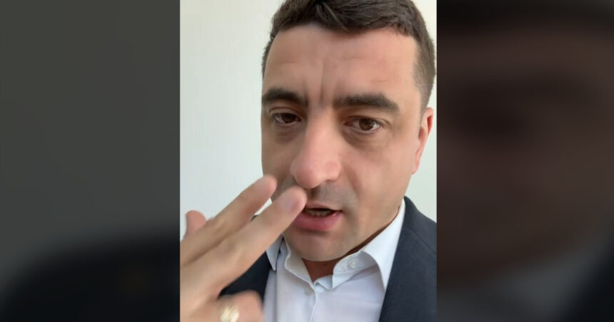 Simion respinge acuzațiile de „vărsare de sânge” după înfrângerea electorală și aruncă responsabilitatea asupra „celor din jur”, fără a preciza pe cine anume. 1 video simion neaga ca ar fi vorbit despre varsare de sange dupa infrangerea de la alegeri si da vina pe ei fara a identifica pe cineva 682da3190436a