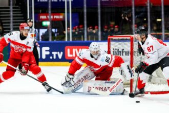 video socul socurilor de la campionatele mondiale nationala care detine recordul de titluri mondiale si olimpice eliminata de buturuga mica 6830411f3b545