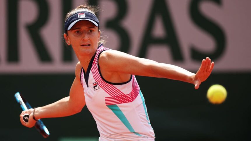 Un nou „coșmar” pentru românce pe circuitul WTA: Irina Begu, învinsă în semifinala de la Parma de adversara care ne-a înfruntat și în Cupa BJK. 1 video un nou cosmar al romancelor in circuitul wta irina begu eliminata in semifinala de la parma de jucatoarea care ne a batut si in cupa b 68286d52e73d0