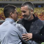 Un tânăr strateg român își conduce echipa spre glorie europeană cu o victorie zdrobitoare, 6-0, în ultima rundă a campionatului! 2 video un tanar antrenor roman a reusit sa si califice echipa in cupele europene 6 0 in deplasare in ultima etapa a campionatului 682af0ada6a86