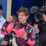 Bine ai venit în Miami! Tânărul de 18 ani care își începe aventura din pole position la Marele Premiu de Formula 1! 2 video welcome to miami pustiul de 18 ani care pleaca astazi din pole position in marele premiu de formula 1 6815edd08e6ce