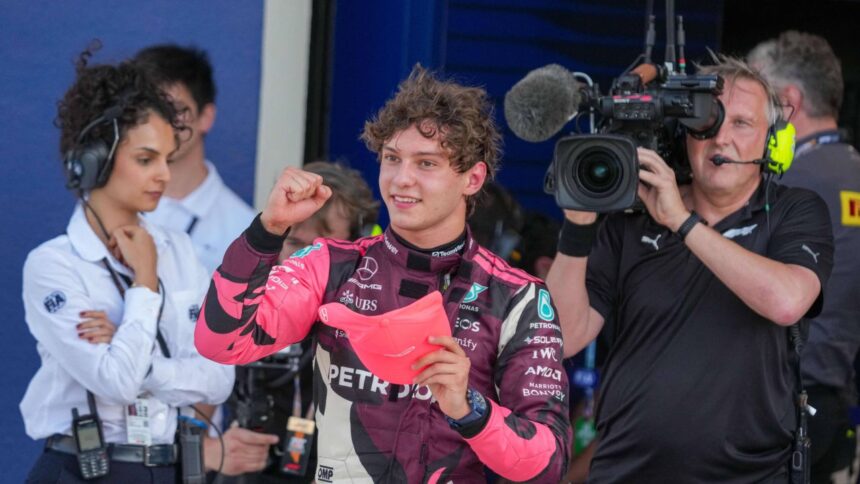 Bine ai venit în Miami! Tânărul de 18 ani care își începe aventura din pole position la Marele Premiu de Formula 1! 1 video welcome to miami pustiul de 18 ani care pleaca astazi din pole position in marele premiu de formula 1 6815edd08e6ce