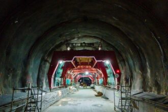 videofoto austriecii de la porr au adus 500 muncitori la primul tunel forat construit pe o autostrada din romania dupa ce au deschis o noua luminita de la capatul tunelului 6830442b202a4
