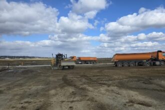 videofoto umbrarescu a adus peste 250 de muncitori pentru al doilea cel mai lung pod din romania 681ca4cdc7f75