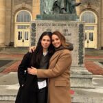 Violeta, fiica Andreei Marin, a finalizat cu succes examenul de Bacalaureat Internațional: „A ieșit din ultima evaluare!” 2 violeta fiica andreei marin a sustinut examenul de bacalaureat international tocmai a iesit din ultima proba 6828552e70a7f