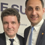 Vlad Gheorghe, partenerul lui Nicușor Dan, proclamă momentul potrivit pentru a lansa o nouă „inițiativă civică” în România: „Vocea comunității se face auzită!” 2 vlad gheorghe aliatul lui nicusor dan anunta ca este momentul infiintarii unei noi miscari civice in romania societatea o cere 68386ea5c943d