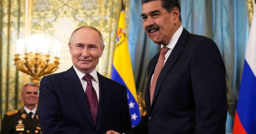 Vladimir Putin și Nicolas Maduro își unesc forțele: Detaliile parteneriatului strategic dintre Rusia și Venezuela 1 vladimir putin si nicolas maduro au semnat un acord strategic ce prevede parteneriatul intre rusia si venezuela 681c6e50236f4