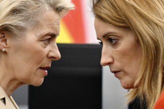 von der leyen metsola si costa au zburat cu un charter de la bruxelles la luxemburg 200 km comisia le ia apararea 68232517eb824