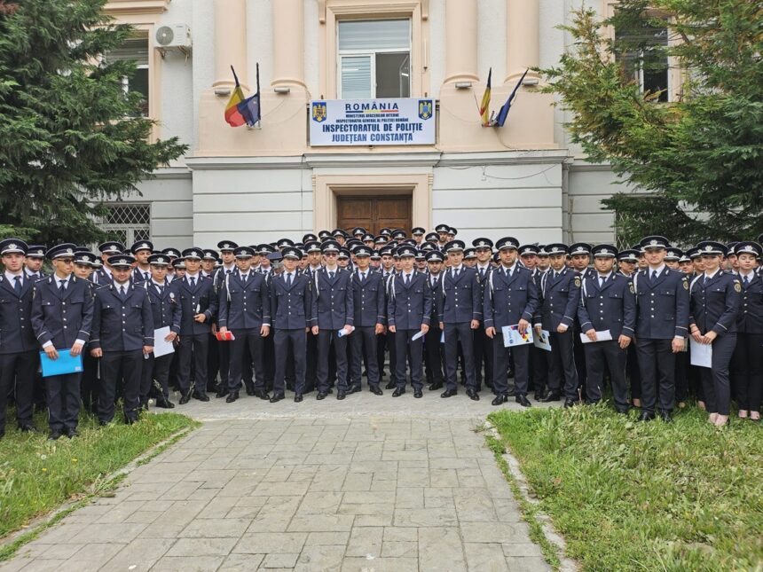 150 de noi agenți de poliție s-au alăturat echipei de la IPJ Constanța. Descoperă destinațiile lor! 1 150 de politisti noi in la ipj constanta iata unde au fost repartizati 6847eb0d550f9