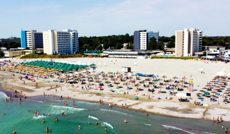 Plajele se deschid: 20% din nisipul nostru va fi accesibil gratuit pentru turiștii cu cearșafuri! 1 20 la suta din plaje vor putea fi folosite gratuit de turistii cu cearsafuri 685f777a7d1a4