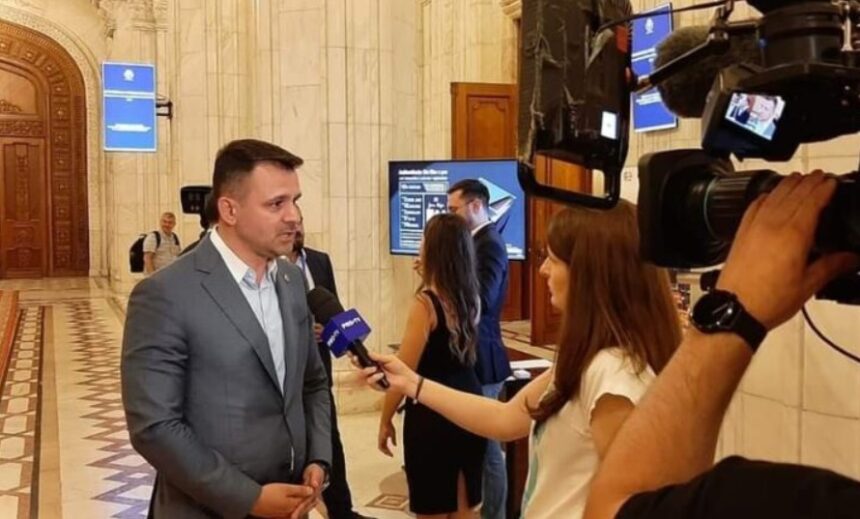 Noua viziune europeană pentru Marea Neagră: Crușoveanu (PNL) subliniază importanța investițiilor în infrastructura portuară și logistică, cu un accent deosebit pe Portul Constanța. 1 abordare europeana strategica noua la marea neagra crusoveanu pnl sunt necesare investitii in infrastructura portuara si logistica in special in portul constanta 6840476da337b