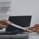Absolvenții din 2025: Cum pot beneficia de ajutoare financiare în primele două luni după finalizarea studiilor? 2 absolventii promotiei 2025 pot primi somaj sau prima de insertie ce trebuie sa faca in primele 60 de zile 68500d2f68e9e