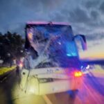 Coliziune tragică pe DN2: Un microbuz și un autocar se ciocnesc, soldându-se cu un deces și cinci răniți 2 accident grav intre un microbuz si un autocar pe dn2 o persoana a decedat iar alte cinci ranite 68622f8d03c4e