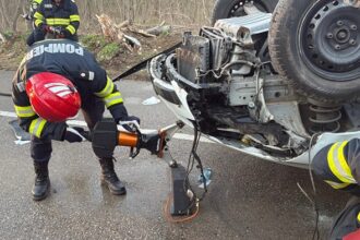 accident grav o ambulanta privata s a rasturnat pe dn2a iesire din mihail kogalniceanu 68416185706af