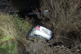accident rutier in dobromir un barbat fara permis s a rasturnat cu masina pe dj 391 a 6861103fb1795