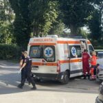 Coliziune pe drumurile din Olimp: Două victime, duse de urgență la spital 2 accident rutier in statiunea olimp doua persoane au fost transportate de urgenta la spital 685e8ce4b2034