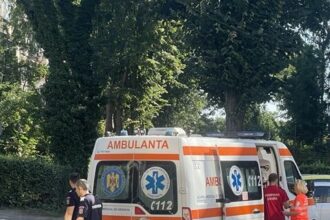 accident rutier in statiunea olimp doua persoane au fost transportate de urgenta la spital 685e8ce4b2034
