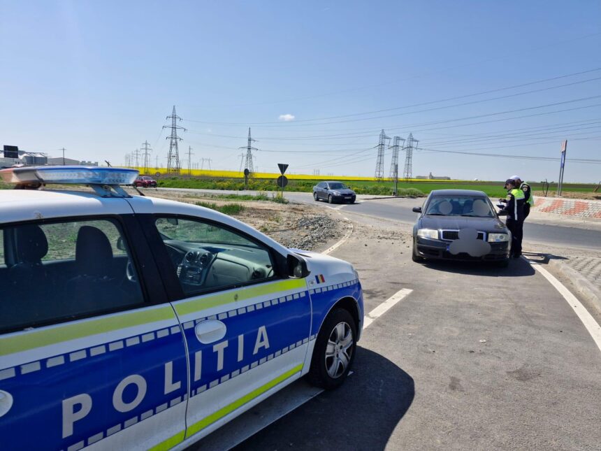Coliziune pe drumul către Olimp: doi agenți de poliție au suferit răni 1 accident rutier la olimp doi politisti au fost raniti 685eaef7618e5