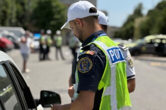 actiunea blocada in orasul navodari zeci de sanctiuni au fost aplicate de politistii de la rutiera 6857ceb5123c8