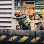 Fabricile din China în criză: cea mai drastică scădere din 2022 din cauza tarifelor și a cererii scăzute 3 activitatea fabricilor din china cel mai abrupt declin din 2022 pe fondul tarifelor si al cererii slabe 683fda4735414