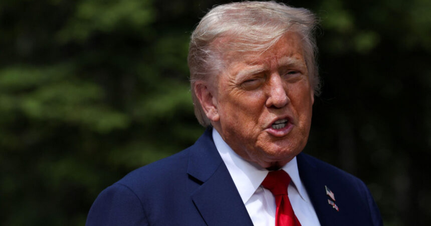 Trump a dizolvat echipa dedicată analizei strategiilor pentru Europa de Est și exercitarea de presiune asupra Rusiei. 1 administratia trump a desfiintat un grup de lucru format pentru a discuta optiuni legate de europa de est si a pune presiune pe rusia 68526d50bad46