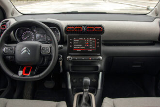 airbag urile takata mai fac o victima citroen cere imobilizarea imediata a tuturor automobilelor c3 si ds3 din europa 6852b7256c7e0