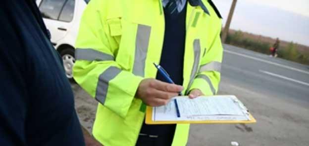 Sancțiuni de aproape 100.000 de lei în Constanța și Tulcea: Poliția rutieră suspendă 9 permise de conducere! 1 amenzi de aproape 100 de mii de lei aplicate de politistii rutieri in constanta si tulcea au fost suspendate 9 permise de conducere 6844512bf2527