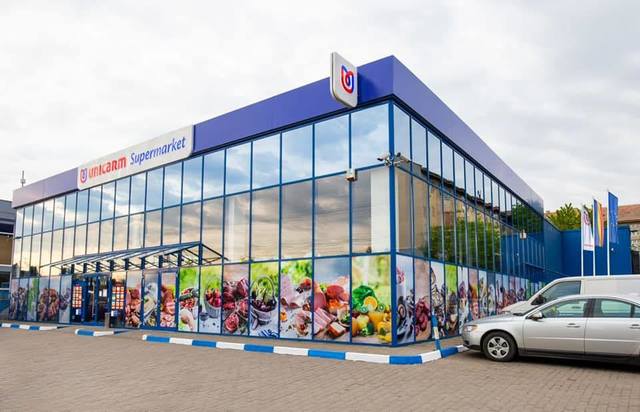 Un an de stagnare pentru Unicarm Supermarket: Vânzările au rămas la același nivel, iar profitul net s-a redus la jumătate. 1 an fara sprint pentru reteaua de magazine romanesti unicarm supermarket afacerile retailerului au ramas constante profitul net s a injumatatit 683dfc1b0f848