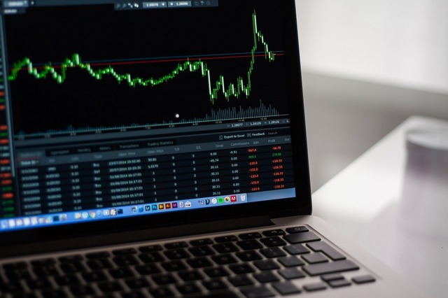 Raliu pe Wall Street: Între optimism și semnalele de prudență ale Fed și BOJ 1 analiza raliu pe wall street in ciuda semnalelor prudente de la fed si boj 685bb3f1bd4ef