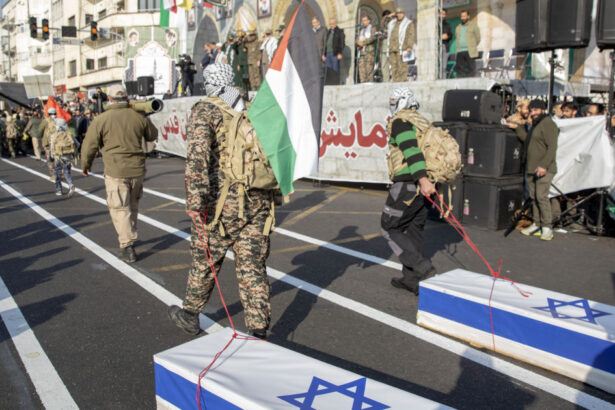 analiza ss comintern si mafia la un loc forta care l pastreaza pe ali khamenei in fruntea iranului transforma esecul in martiriu 6862155bc7d0e