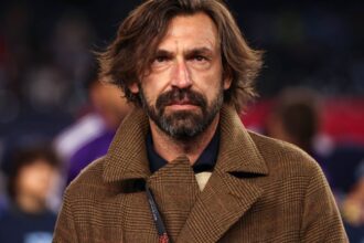 andrea pirlo este la un pas sa antreneze trei fotbalisti romani 683e8cb3683a7