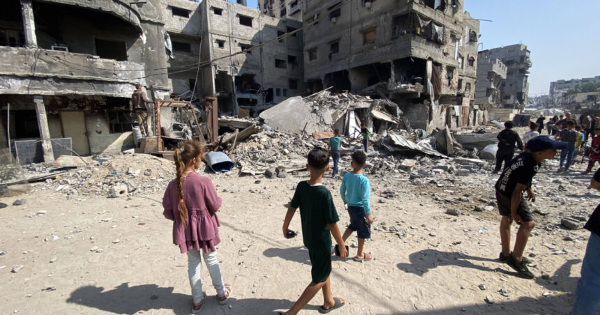 Apărarea civilă din Gaza anunță decesul a 36 de persoane în urma atacurilor israeliene. Schimburi de focuri lângă un centru de ajutor umanitar. 1 apararea civila din gaza spune ca 36 de oameni au fost ucisi de fortele israeliene focuri de arma in apropierea unui centru umanitar 68445d6136692