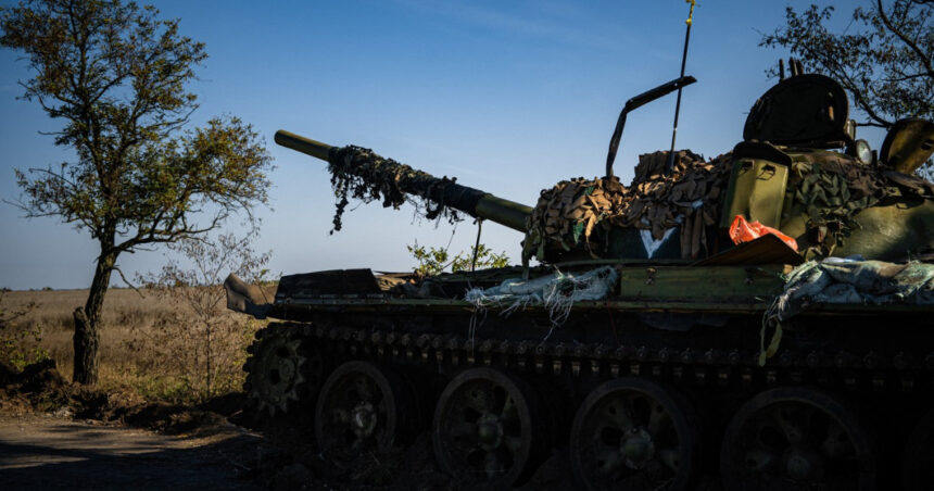 Armata rusă recurge la reutilizarea tancurilor T-62 în roluri statice de foc, conform informațiilor din GRU 1 armata rusa e nevoita sa refoloseasca tancuri t 62 vechi pentru posturi fixe de tir potrivit gru 686033921b962