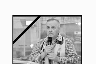 astazi este inmormantat primarul din dobromir eugen iliescu decedat in urma unui stop cardio respirator sute de colegi prieteni si localnici il conduc pe ultimul drum 685660e36b00a