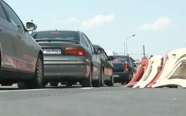 Șoferi, fiți în alertă! Trafic intensificat pe DN 39 între Eforie Nord și Agigea! 1 atentie soferi valori de trafic usor ridicate pe dn 39 intre eforie nord si agigea 6855630955c1f