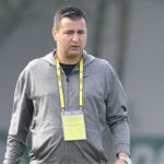 „Alertă pentru Zicu: antrenorul recent ales de Hagi, concediat în ziua aniversării! „Gică îi oferă răbdare doar lui““ 2 atentie zicu ultimul antrenor angajat de hagi dat afara de ziua lui gica are rabdare doar cu el 6840362113dcb