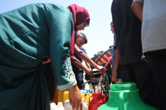 autoritatile din gaza acuza israelul ca a ucis cel putin 31 de oameni care se indreptau spre colectarea de ajutoare 684a7d5558f51