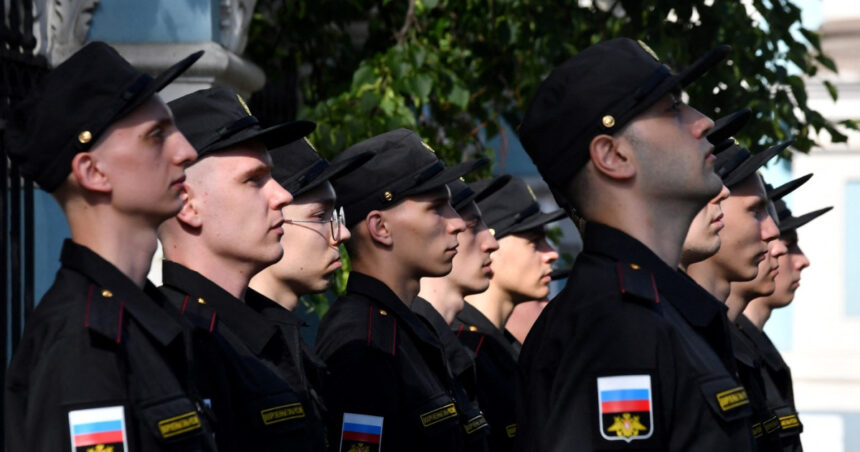 „Alerta unui general german: Rusia își extinde recrutările dincolo de necesități în conflictul din Ucraina” 1 avertismentului unui general german rusia recruteaza mult mai multi oameni decat are nevoie pentru razboiul din ucraina 684312de03223