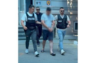 barbat din constanta retinut dupa ce si a terorizat sotia a santajat o cu poze intime apoi si a taiat bratara de monitorizare 685e85c2cd1ac